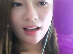 微博網紅把那某粗大的玩具也給ㄊ督進去!插得白漿啪嗒啪嗒流!