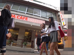 真‧偷拍神人!!不管站著坐著 只要是高中妹內褲顏色都引人遐想 5