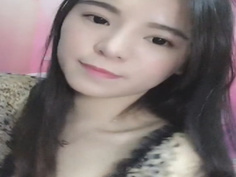 大奶妹洗澡給網友看 這極品無處可酸