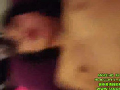 十九歲性感四川辣妹被幹的浪叫 大奶子顫抖部不停 爽的直喊「老公抱我操我」