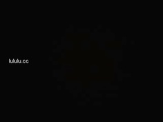 太大膽了吧!!還有人耶!直接在書店偷偷脫掉內衣褲.......(6)