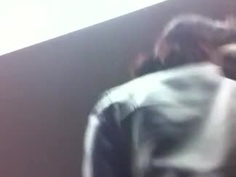 南韓地鐵尾隨抄底偷拍美腿短裙～41