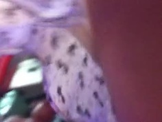 南韓地鐵尾隨抄底偷拍美腿短裙～32