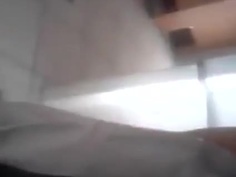 18歲小妹自拍奶子和鮑魚。發育比很多女孩健全!