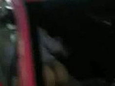 大街边的车震 完全不在乎路人