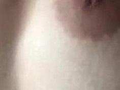 f컵 육덕녀 꼭지세우기~ 실시간 ^^ 11월 1일 1시 50분 힛??? 어제네여 ㅋㅋ