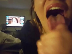 Cum in my mouth ????