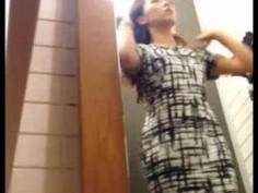 Singaporean Teen Leaked Nice Tits At The Uniqlo Room