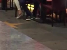 鬧市區驚現SOD表演！女上男下互相磨蹭 網友酸：春天到了