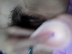 網紅親自露臉示範如何正確撇尿~