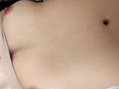 回家途中就按耐不住，干了起来！