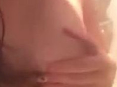 刚洗完澡和大家见个面