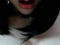 微博紅人米妮大萌萌高清福利視頻   长的一般啊，奶子挺白