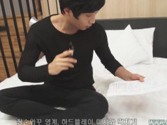 섹파애인 만들어서 후장까지 깊숙하게 야동영상 (주소- DDUK．CF )