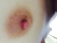 奶頭超敏感…..