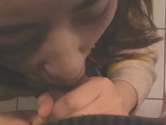 [不能只有我看到!] 來不及去賓館了 就在廁所先來一發吧！