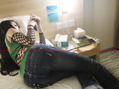 [不能只有我看到!]嬌豔驚人長腿模特，私下至快捷酒店赴約，明明就是有男友的人