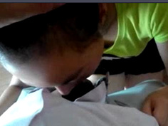 兩高中生放假跑到學校啪啪 :自己看完就刪掉了，射得讓女生毛上都是