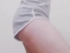 내가 춤은 진짜 못 추는데 ㅎㅎㅎ 요즘 이 춤 못 추면 원시인이래섴ㅎㅎㅎ