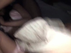 強行侵入美女住處，強迫性交