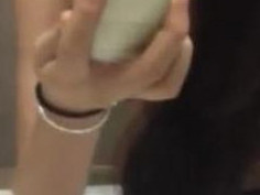 哈哈，搞笑的国语对白。男的问女的有那么爽吗，女的说废话。