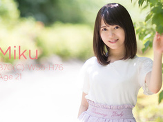 S-cute 537_Miku #2 嬉しそうにＨする純情美少女