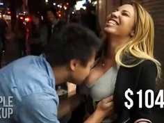 “给我磨蹭乳沟就捐20美元”3贱男街头邀正妹_标清