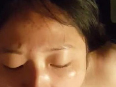 小淫女吃包皮鸡巴