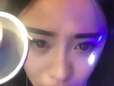 喝茫了就三點全露？巨乳小模發酒瘋！露出兩顆性感帶還不夠！加碼外露三角地帶