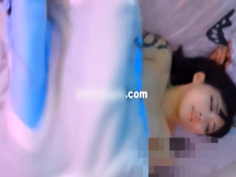 網美對小鮮肉男友需索無度！一直喊想要！剛睡醒就要用逼逼吃居居！