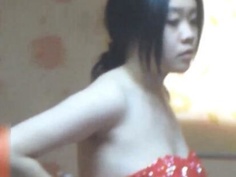 應徵婚紗模特兒 卻遭無良業者偷拍換衣過程