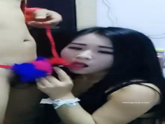 [JAV101精選直播!]漂亮的小嫩妻啪啪直播秀! 完整紅鮑投放淫光幕前