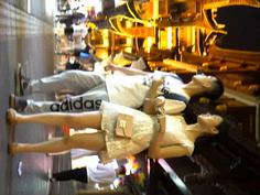 真‧偷拍神人!! 老司機帶你看遍裙下的風光明媚 17