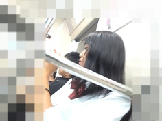 真‧偷拍神人!!不管站著坐著 只要是高中妹內褲顏色都引人遐想 18