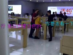 你会为一部iPhone7卖身吗？中国拜金女现形！