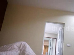 Rau ngân hàng kính cận, face xinh -vn