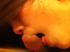 [台灣]邊聽著五月天LIVE版玩自拍 像孩子依賴著肉棒