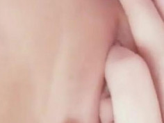 雙馬尾妹子 自摸