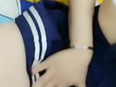 水手服 正妹自摸