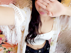 【個人撮影】つきみ 25歳・友だちの彼女 ♥結婚前に個人撮影。最初で最後のハメまくった１日♥生ハメ気持ちよすぎて乳首ビンビン汗が止まらなくなる女♥ 合法ハメ撮り【承諾済み】 FC2-PPV 640690