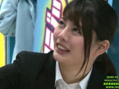 女子社員_制作部_入社1年目_AD_佐藤カレンのSEXが撮れました！全然気持ち良くない！と言いつつもピストンされればAhhhh