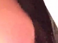 [自拍露臉]麻豆小三穿上吊帶襪～露出超大胸器誘惑老公來陪她 （有影）