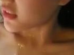 [自拍露臉]「全身都那個味道~很臭耶」射完還在拍～女友好無奈！白目男友快被揍（有影）