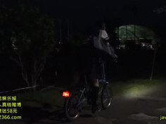 NHDTA-899 - 自転車の椅子に媚薬を塗られ通学路でも我慢できずサドルオナニーをするほど発情しまくる女子校生 4