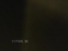 [自拍微露]不想拍臉的大學女友！今天心情好居然願意：老公～給你顏射喔！（有影）