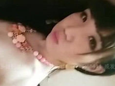 [自拍露臉]『放心～不會拍到你』正妹"天妃"愛咬人！裝可愛邊咬邊自拍（有影）