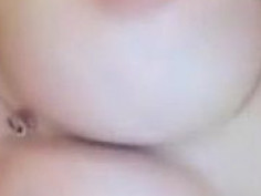 [自拍露臉]大粒肉包有沒有人要！？沒有的話～我等一下再問～正妹逆天啦（有影）