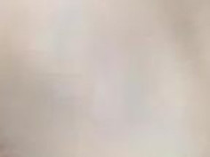 [特寫自拍]大學同學研究自慰棒，玩到很癢要同學趕快插進來（有影）