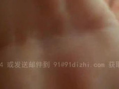 約砲櫃台女同事，「肉柱海綿體」在旁邊等著插～她卻先玩跳蛋？（有影）