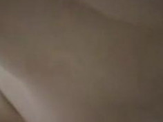 分享調教性奴歷程，主動趴下來找棒棒吃～吃完自己坐下來（有影）